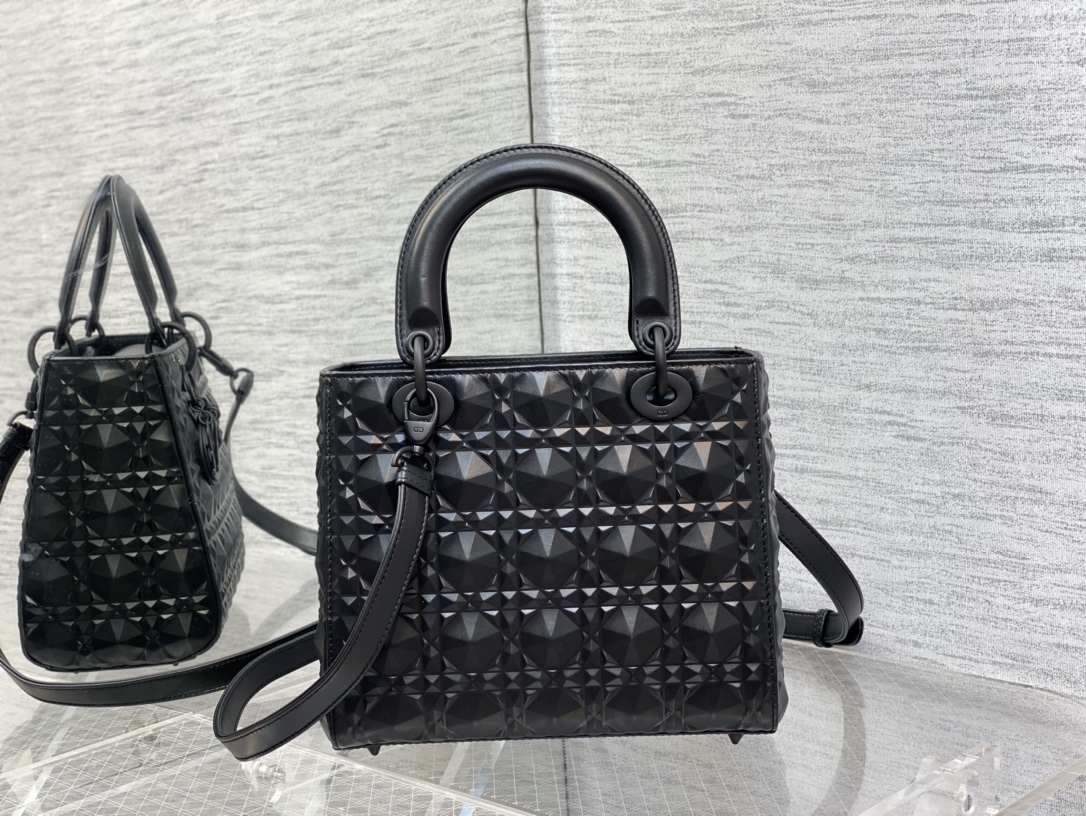 Medium Lady Dior Bag Black Cannage Calfskin with Diamond Motif